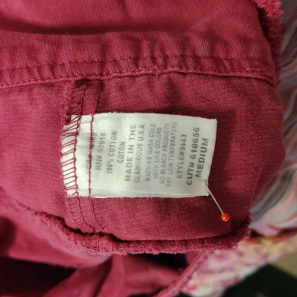 Size Medium Juicy Couture Jeans Burgundy Ruffled Mini Skirt - Picture 6 of 7